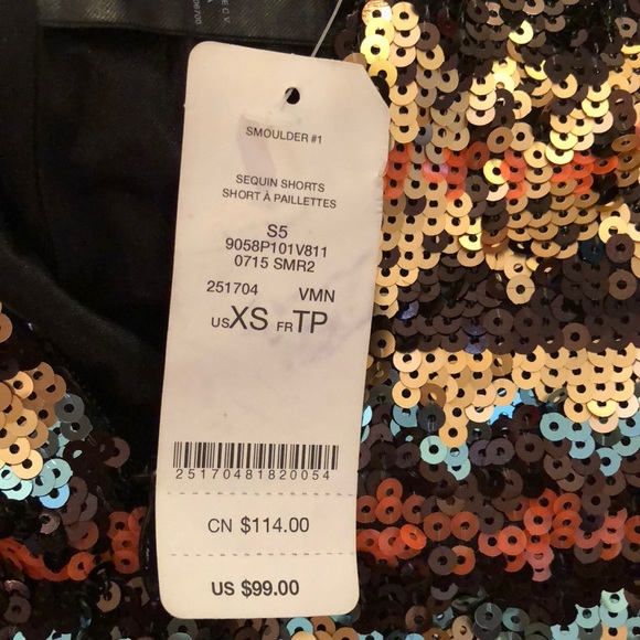 High waist Sequin Bebe shorts 🛍🥂🌸 HOST PICK - Picture 8 of 8